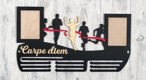 Медальница бег, легкая атлетика индивидуальная 50смх35см черная (Medalnutsa-0602-91) doub_0702Medalnitsa_big_790_12 фото
